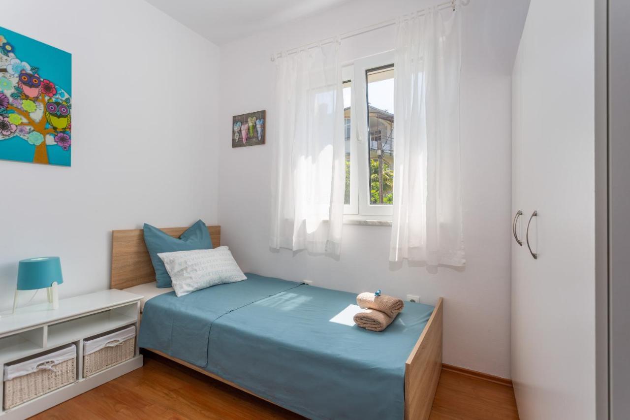 Apartments Tamaris Malinska Esterno foto